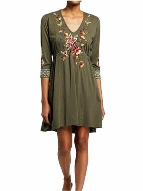 Johnny Was Anzia Harlowe Green Dress Embroidered Knit Floral Hummingbird Size L